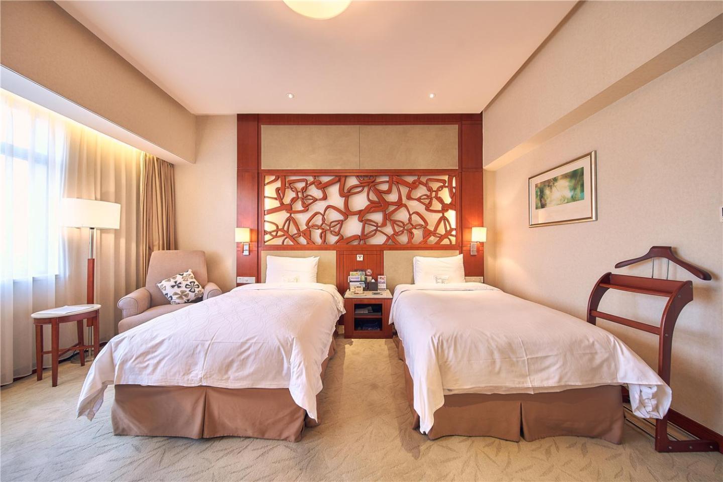 Parkview Hotel Шанхай Екстериор снимка