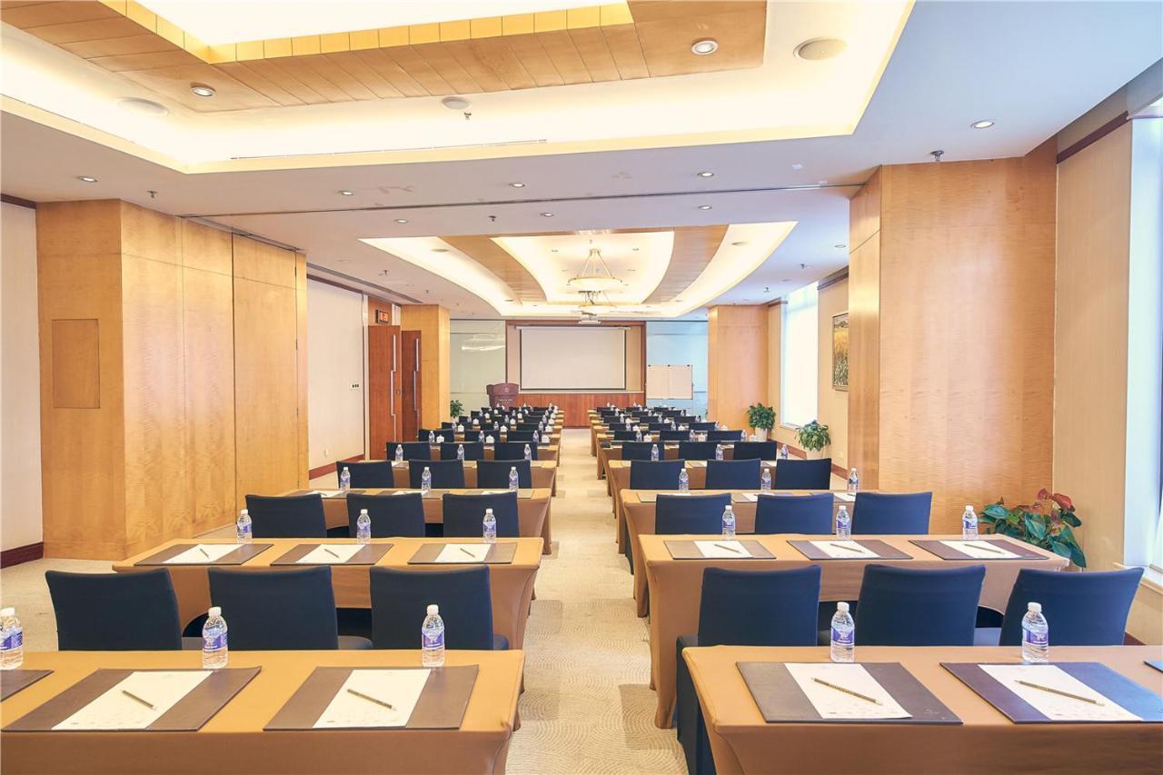 Parkview Hotel Шанхай Екстериор снимка